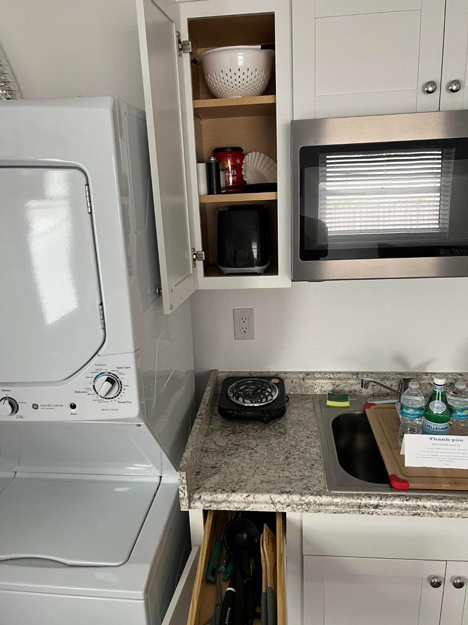 Cozy Private Studio W/Own Yard - 3Mi From Beach Seminole Bagian luar foto