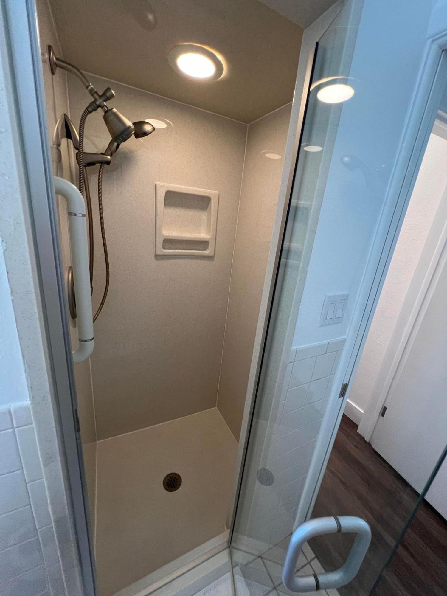 Cozy Private Studio W/Own Yard - 3Mi From Beach Seminole Bagian luar foto