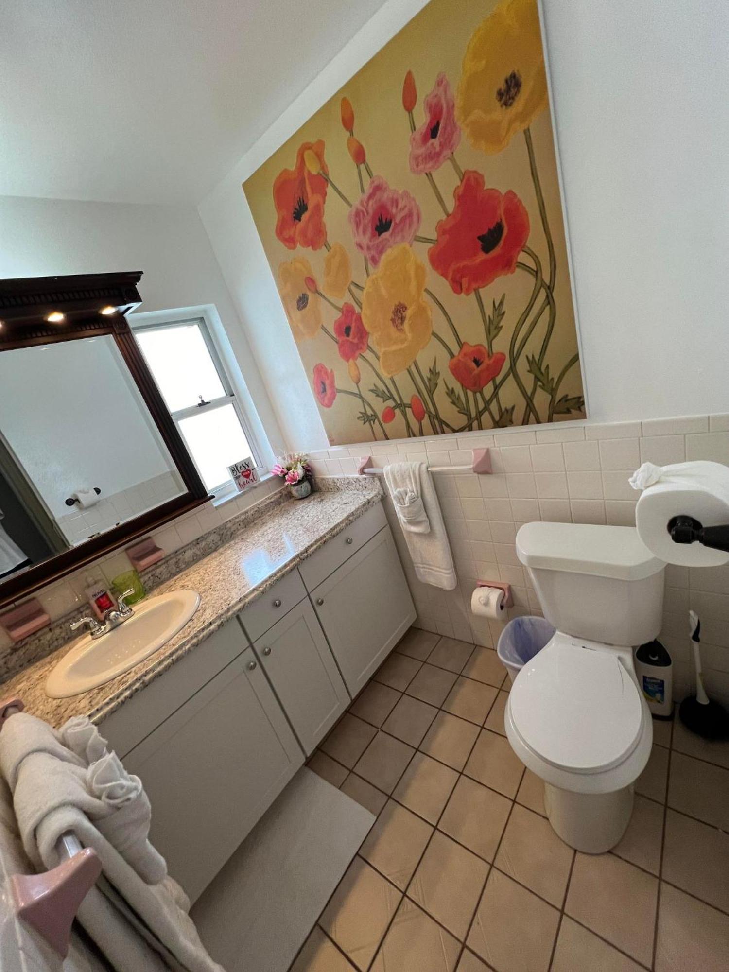 Cozy Private Studio W/Own Yard - 3Mi From Beach Seminole Bagian luar foto